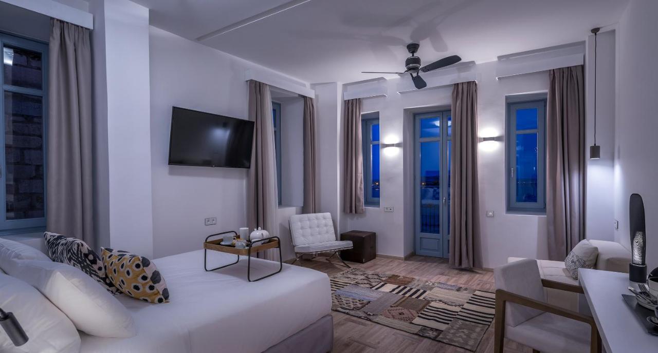 Shapes Luxury Suites Ermoupoli Exterior foto